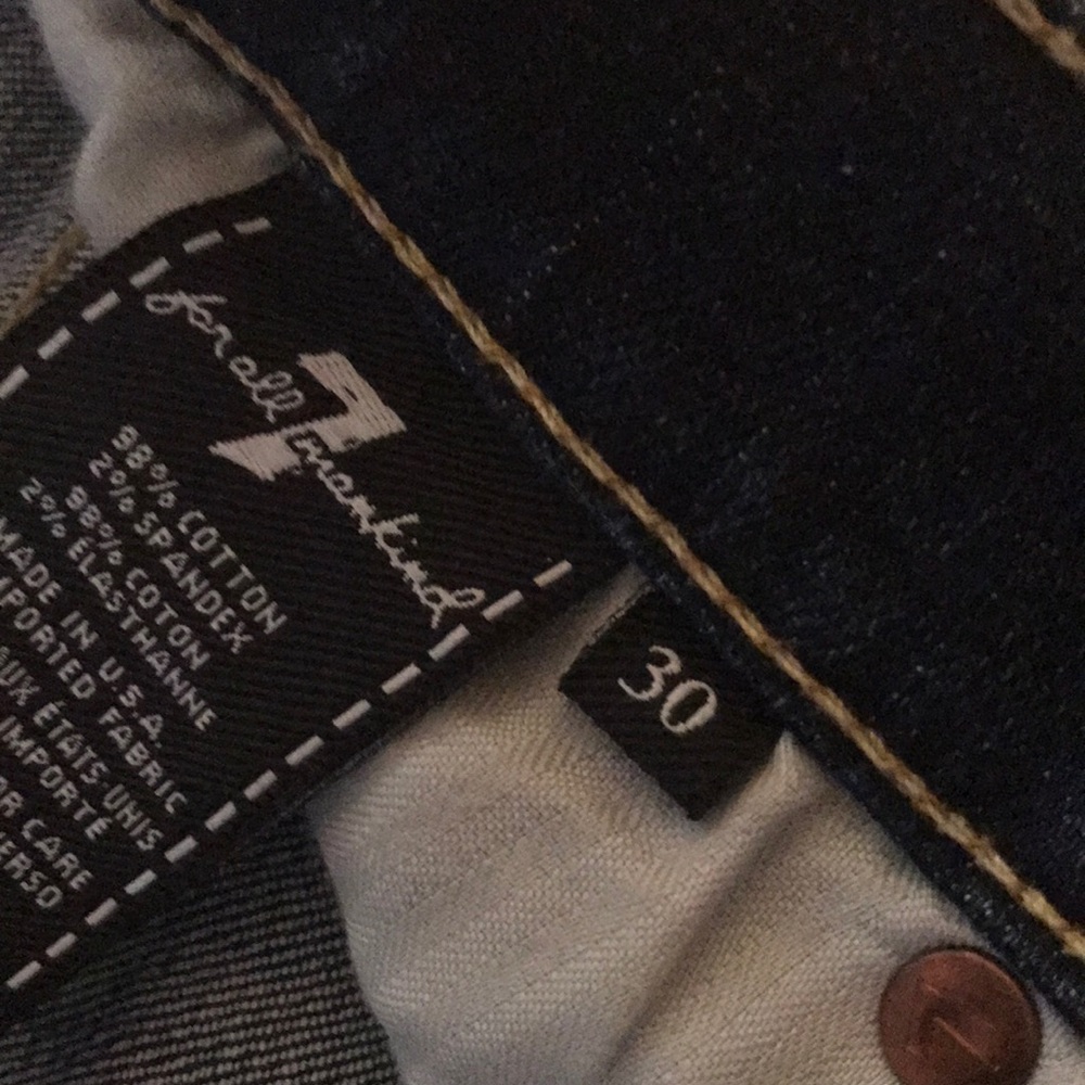 Jeans - Picture 2 of 4